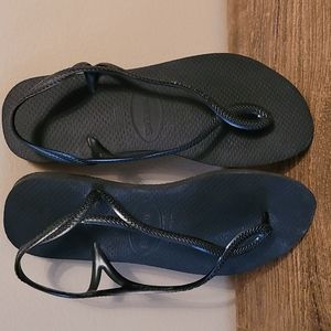 Havaianas - Black sling-back flip flops